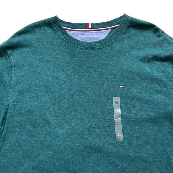 Tommy Hilfiger Men’s Crew Neck Shirt Size XL Green Long Sleeves Casual - Picture 3 of 8